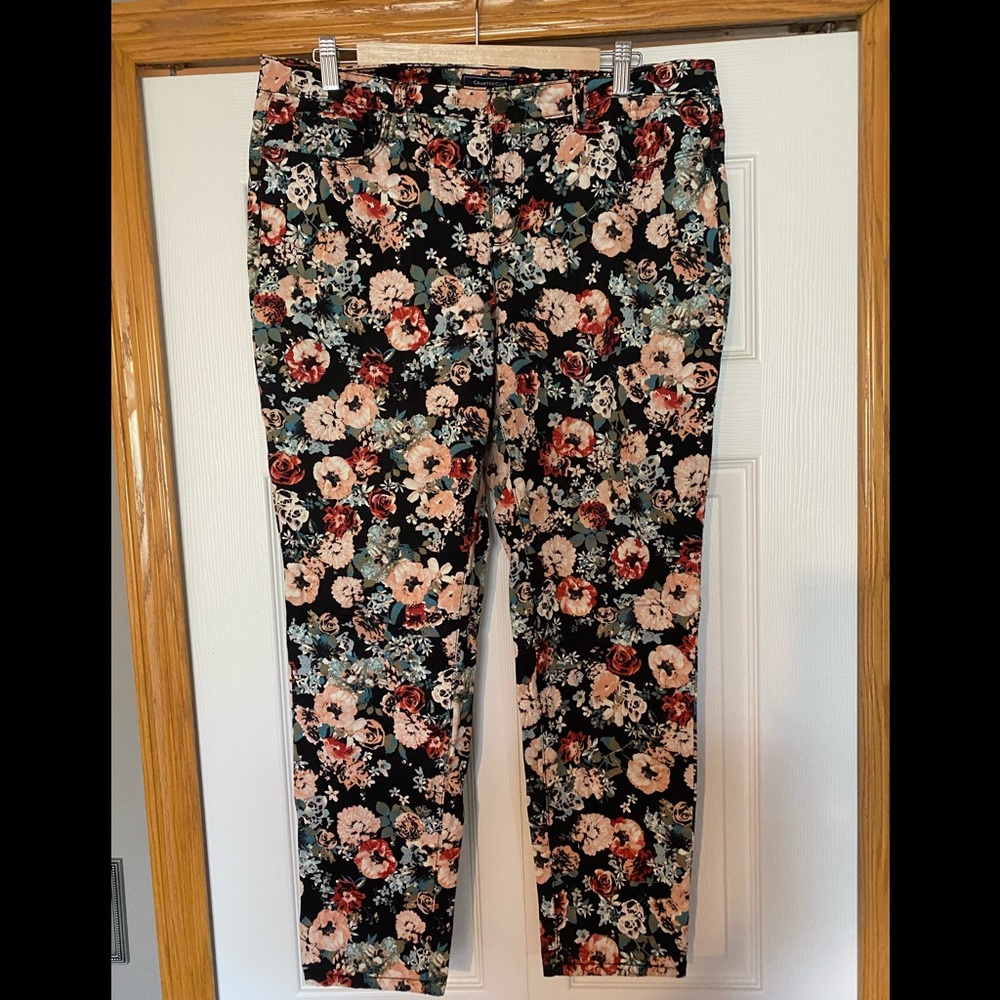 Charter Club Floral Pants Size 12